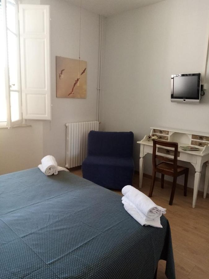 Bed and Breakfast Binario 5 Lucca Exterior foto